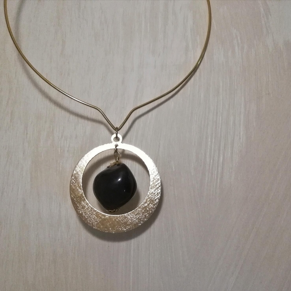 Kukui Nut Collar Necklace - Goldtone - Picture 7 of 7